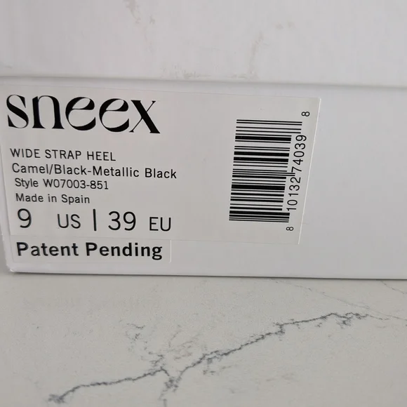 Sneex The Icon Camel/Black Size 9 - Picture 5 of 7